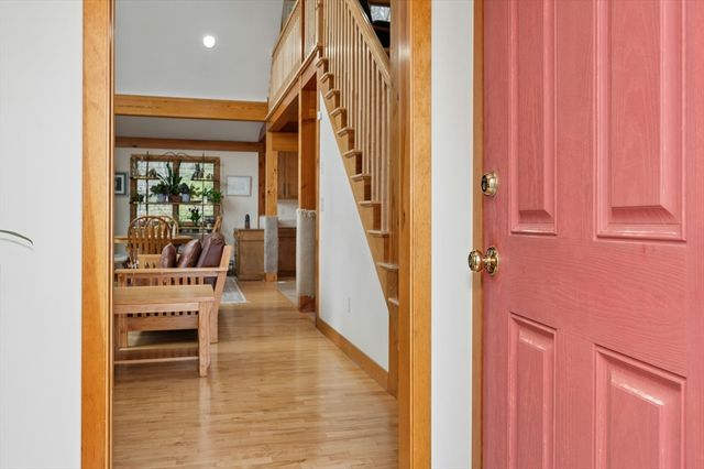 4 Bridge Street, Auburn, MA 01501