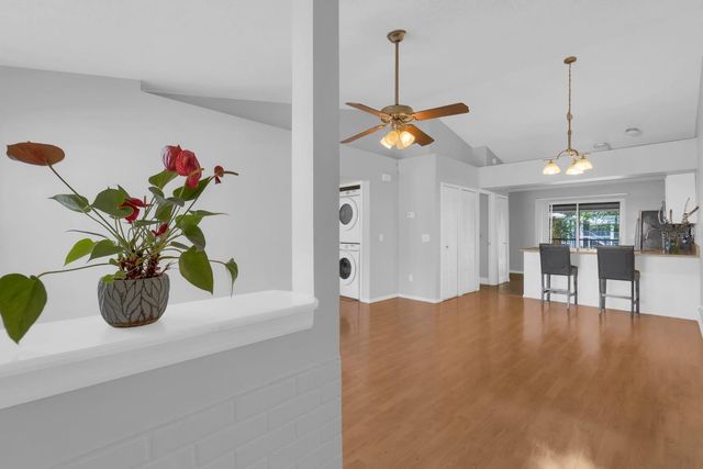 5417 LAKE MARGARET DRIVE F, Orlando, FL 32812