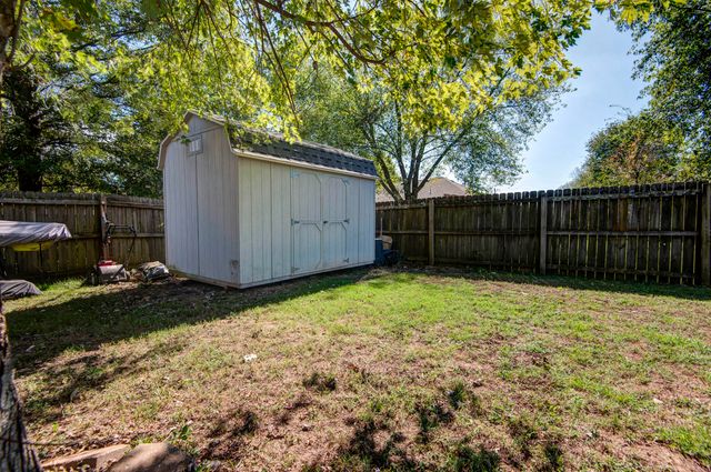 506 Cedar Lane, Willard, MO 65781