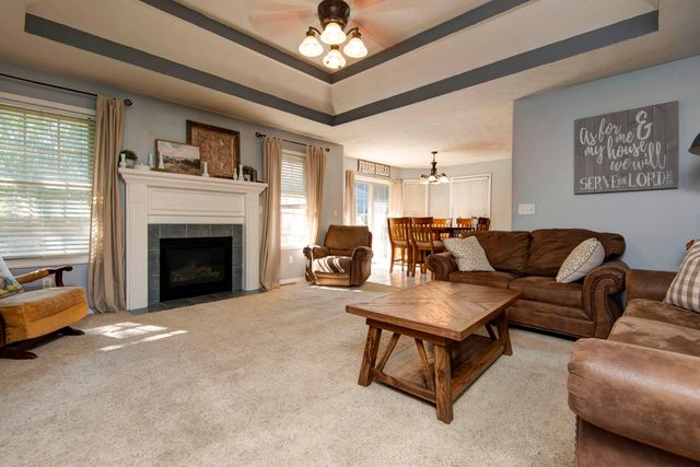 506 Cedar Lane, Willard, MO 65781