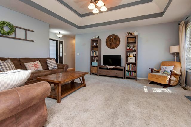 506 Cedar Lane, Willard, MO 65781