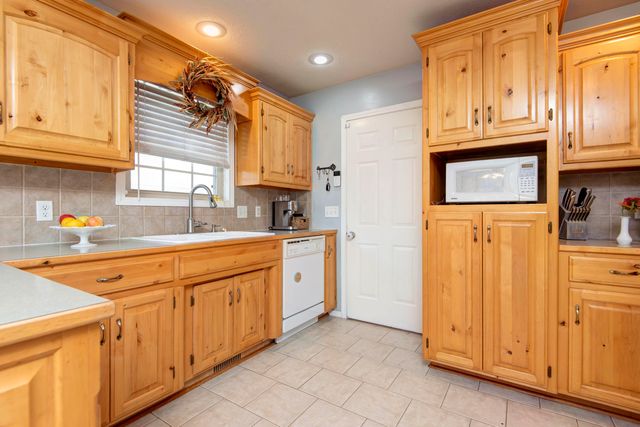 506 Cedar Lane, Willard, MO 65781