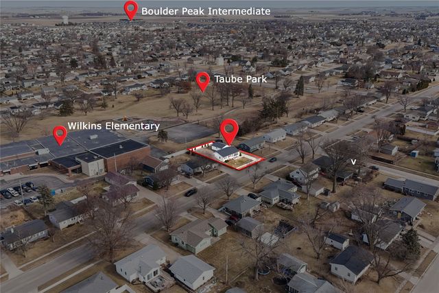 2860 McGowan Blvd, Marion, IA 52302