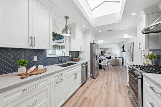 1033 Yorktown Drive, Sunnyvale, CA 94087