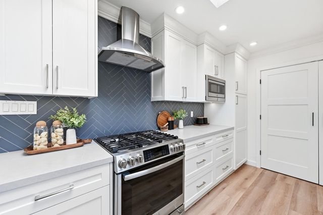 1033 Yorktown Drive, Sunnyvale, CA 94087