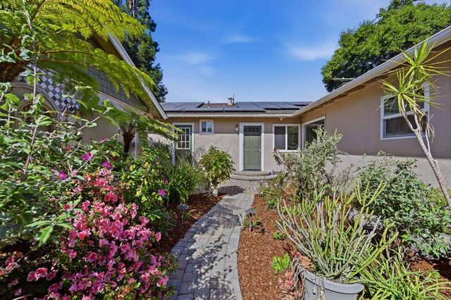 1033 Yorktown Drive, Sunnyvale, CA 94087