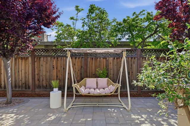 1033 Yorktown Drive, Sunnyvale, CA 94087
