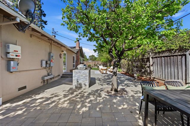 1033 Yorktown Drive, Sunnyvale, CA 94087