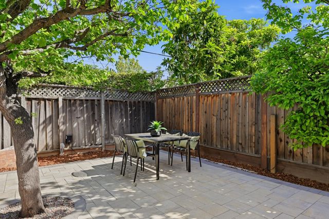 1033 Yorktown Drive, Sunnyvale, CA 94087