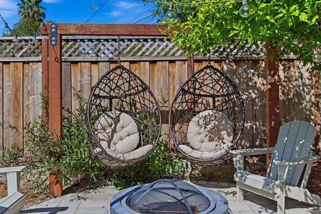 1033 Yorktown Drive, Sunnyvale, CA 94087