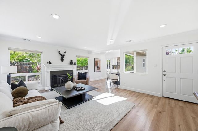 1033 Yorktown Drive, Sunnyvale, CA 94087