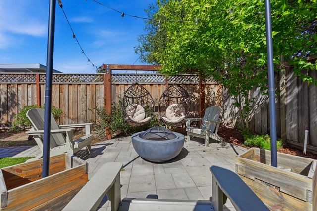 1033 Yorktown Drive, Sunnyvale, CA 94087