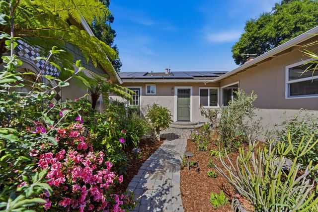 1033 Yorktown Drive, Sunnyvale, CA 94087