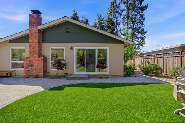 1033 Yorktown Drive, Sunnyvale, CA 94087