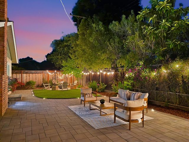 1033 Yorktown Drive, Sunnyvale, CA 94087