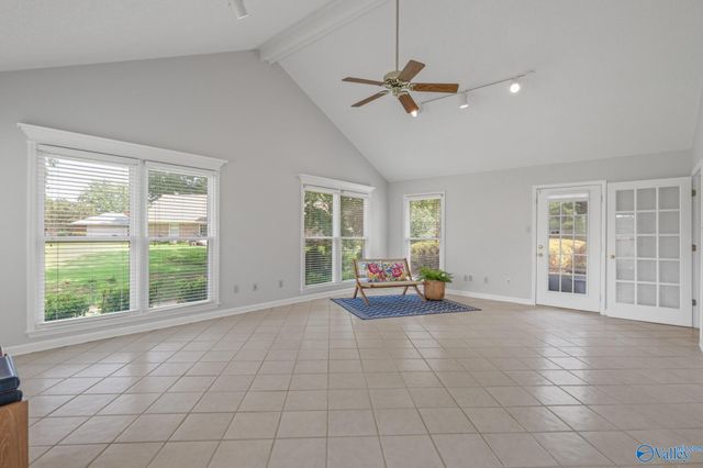 2228 Cecille Drive SW, Huntsville, AL 35803