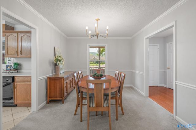 2228 Cecille Drive SW, Huntsville, AL 35803