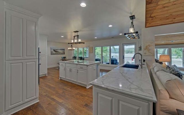 759 Beech Cove Drive, Hiawassee, GA 30546