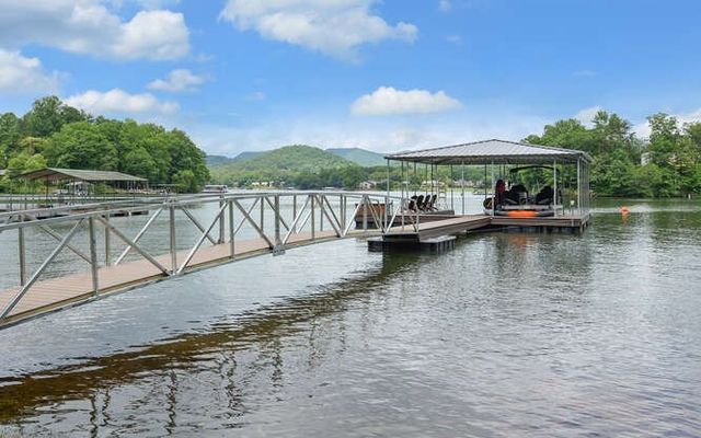 759 Beech Cove Drive, Hiawassee, GA 30546