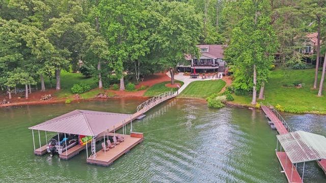 759 Beech Cove Drive, Hiawassee, GA 30546