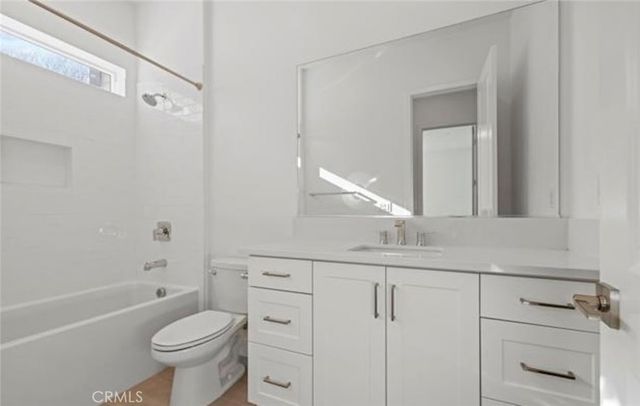 27503 Golden Currant Place, Valencia, CA 91381