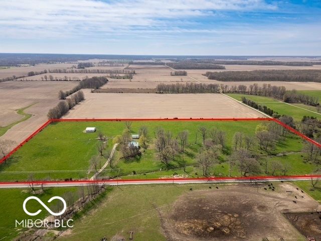 861 E 800 S, Kingman, IN 47952