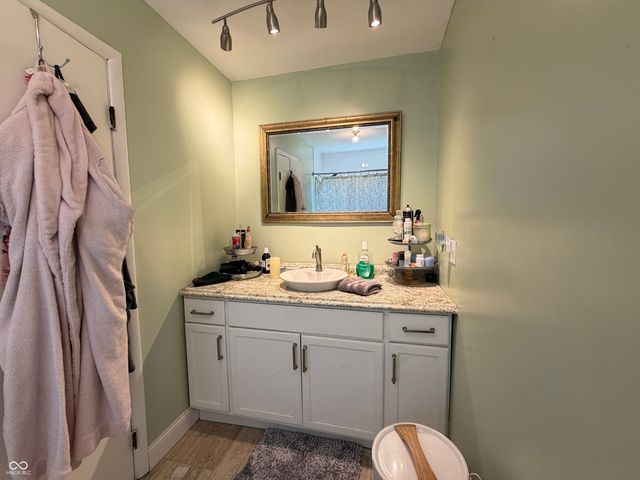 861 E 800 S, Kingman, IN 47952