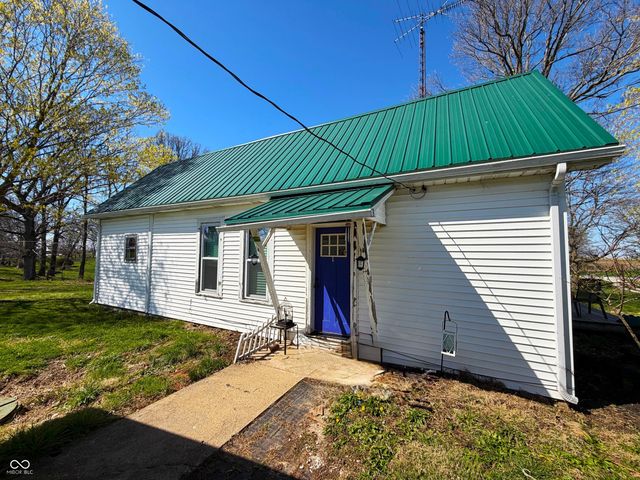 861 E 800 S, Kingman, IN 47952