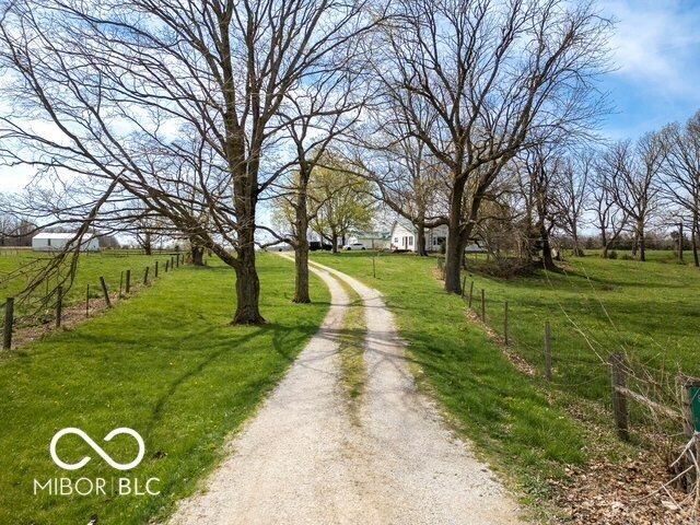861 E 800 S, Kingman, IN 47952