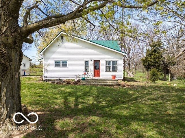 861 E 800 S, Kingman, IN 47952