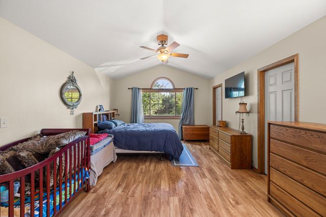 4639 Fieldstone Drive, West Des Moines, IA 50265
