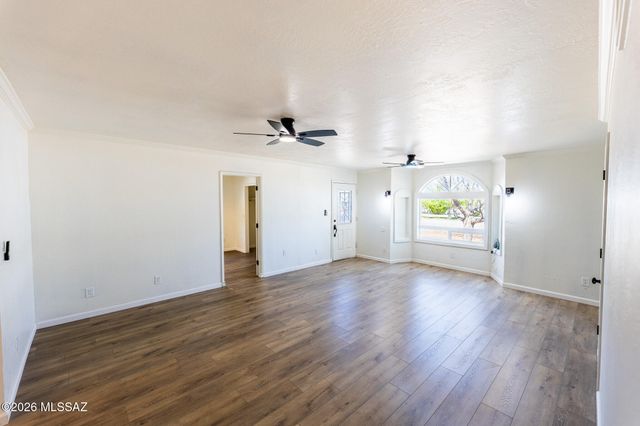 774 E Country Club Drive, Benson, AZ 85602