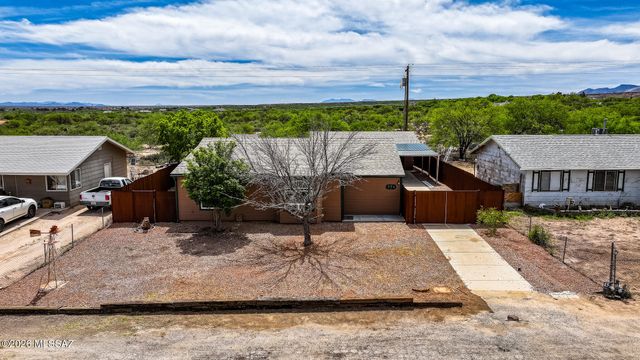774 E Country Club Drive, Benson, AZ 85602