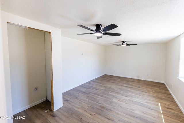 774 E Country Club Drive, Benson, AZ 85602