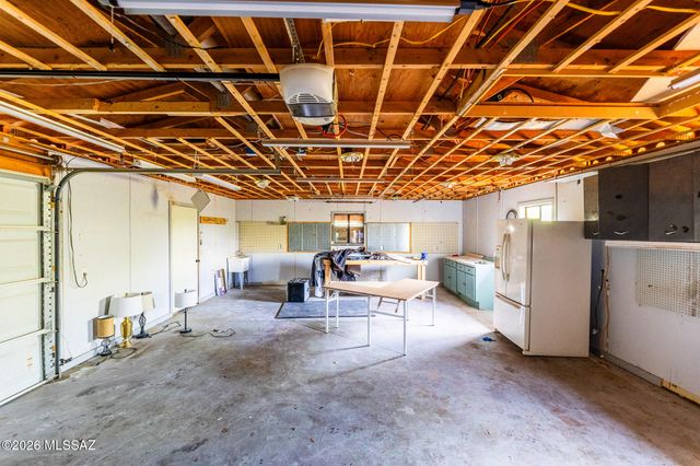 774 E Country Club Drive, Benson, AZ 85602