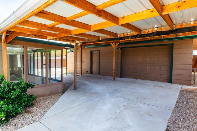 774 E Country Club Drive, Benson, AZ 85602