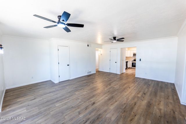774 E Country Club Drive, Benson, AZ 85602