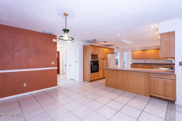 707 Kristina Court, Port Orange, FL 32127