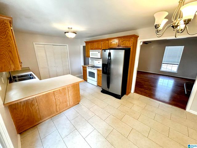 999 RIDGEWOOD DRIVE, Remlap, AL 35133