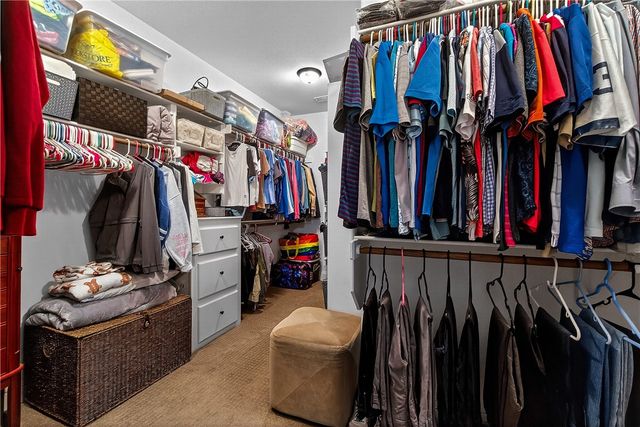 2321 Riverwater Lane, Fayetteville, AR 72703