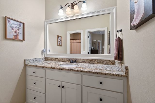 2321 Riverwater Lane, Fayetteville, AR 72703