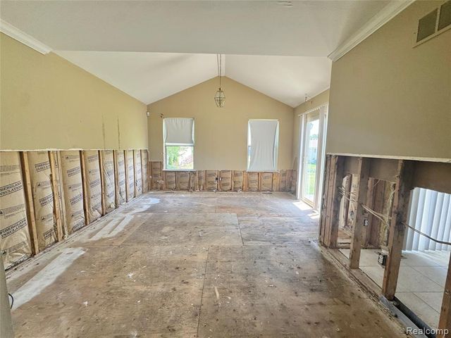578 Jared Drive, Pontiac, MI 48342