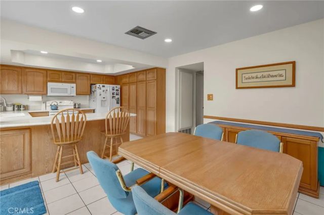 10330 Downey 10, Downey, CA 90241