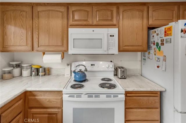 10330 Downey 10, Downey, CA 90241