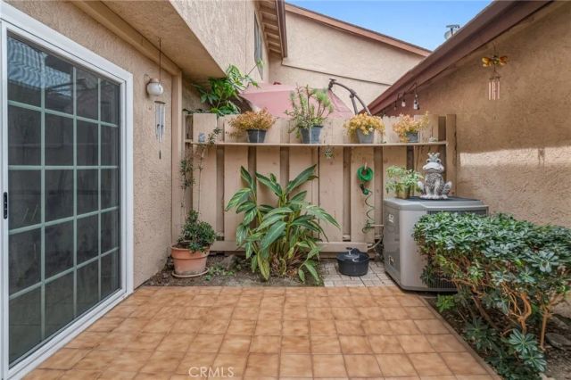 10330 Downey 10, Downey, CA 90241