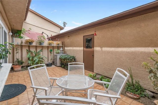 10330 Downey 10, Downey, CA 90241