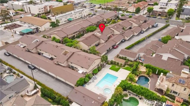 10330 Downey 10, Downey, CA 90241