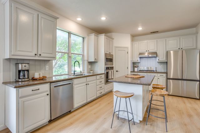 10500 Crawford Farms Drive, Fort Worth, TX 76244