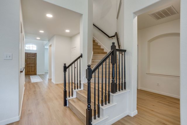 10500 Crawford Farms Drive, Fort Worth, TX 76244