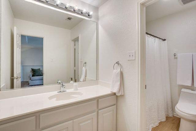 10500 Crawford Farms Drive, Fort Worth, TX 76244